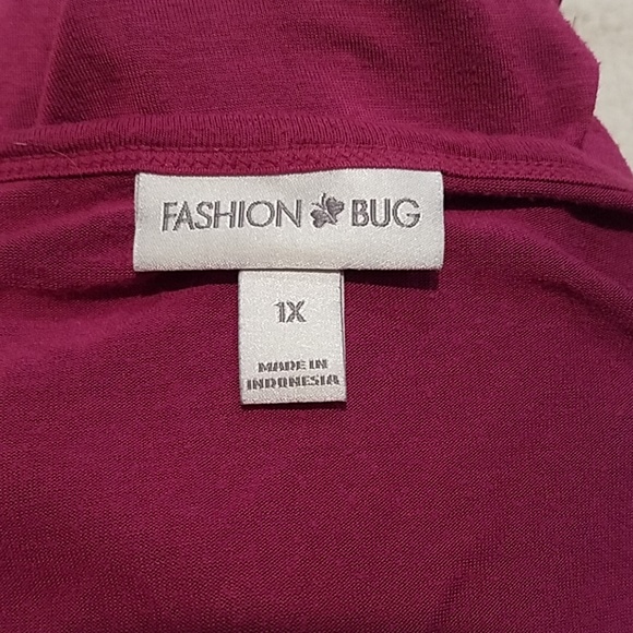 Flutter Top w Bead Detail EUC - Picture 6 of 8